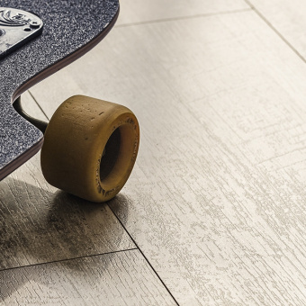 Ламинат Kaindl Classic Touch Wide Plank Сосна БАРН - каталог магазина Ампир Паркет (г. Челябинск)